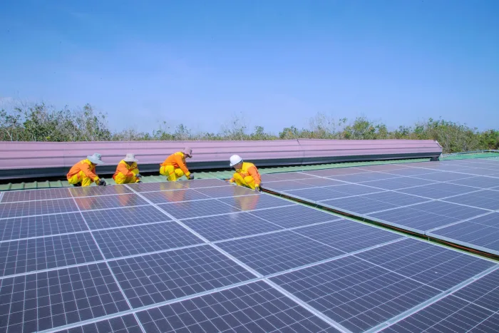 Instalación de sistema fotovoltaico
